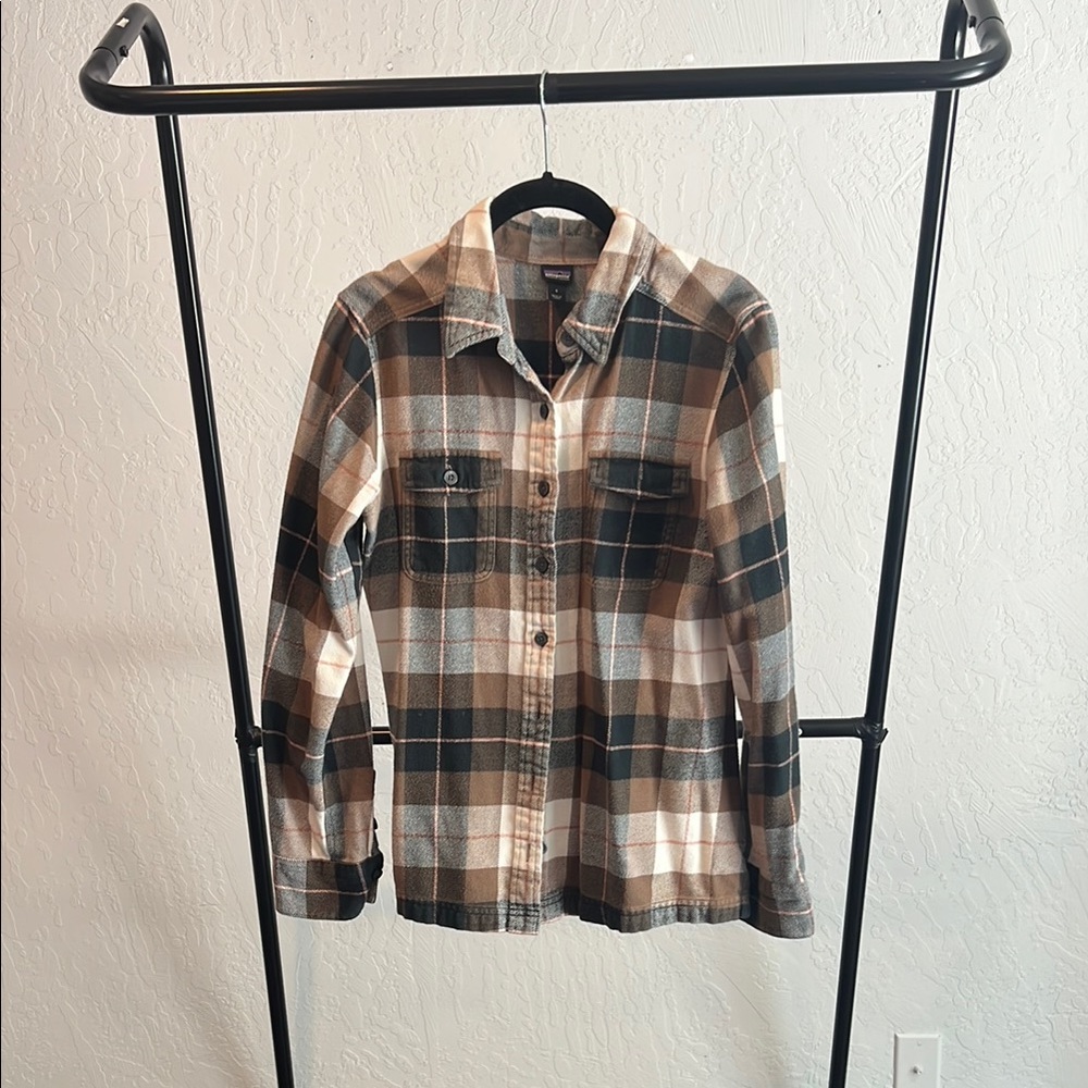 Patagonia Women's Plaid Button-Down Shirt - Black, Brown, White